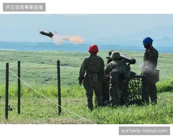 梅努有望成为三狮军团中场B计划，其由守转攻的推进能力将为前场提速